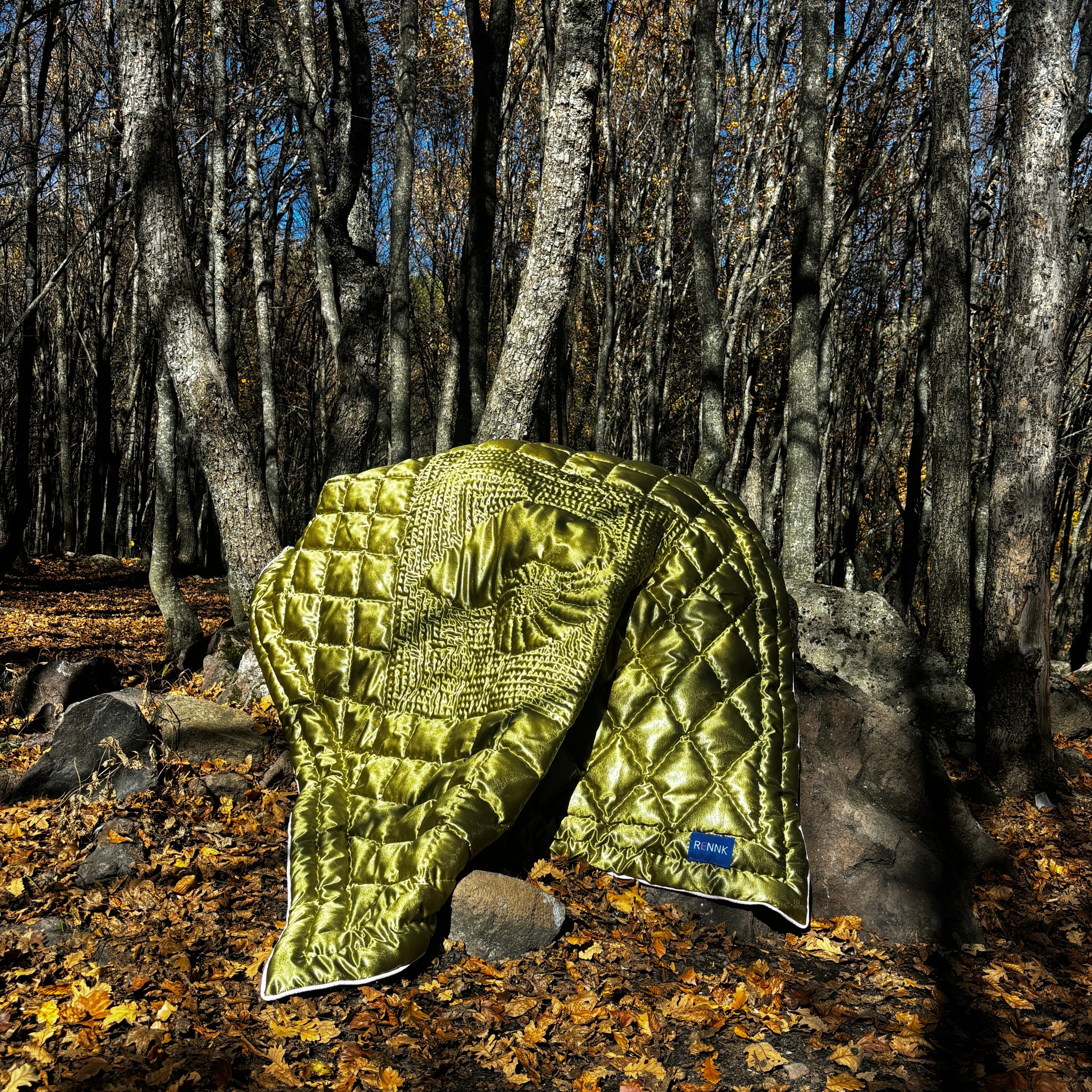 Nautilus Yorgan Blanket