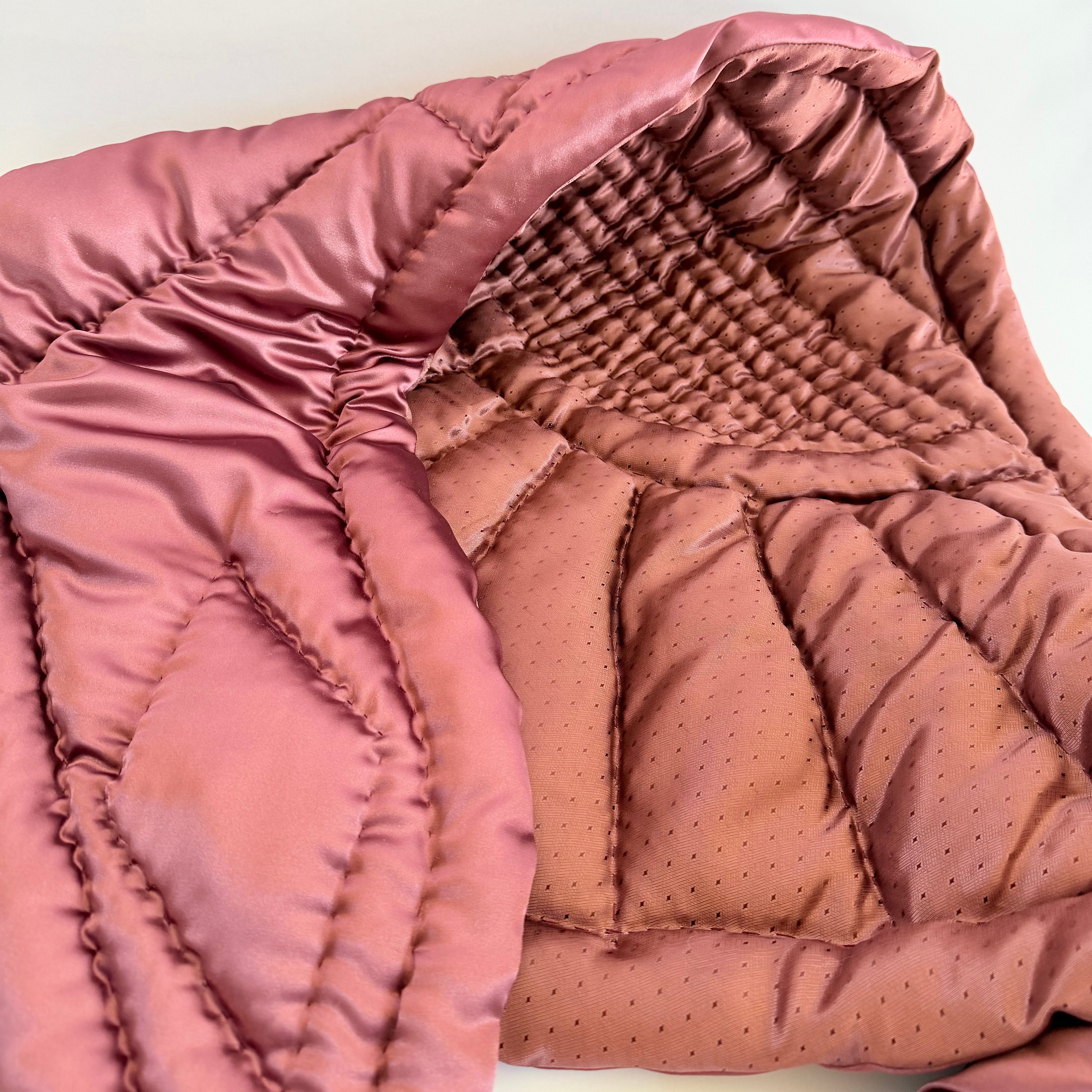 Triangle Yorgan Scarf